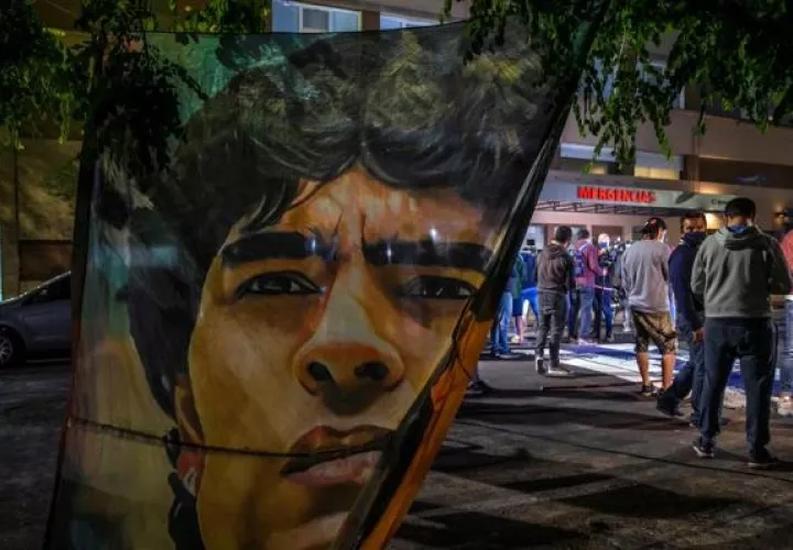 Muere Diego Maradona.