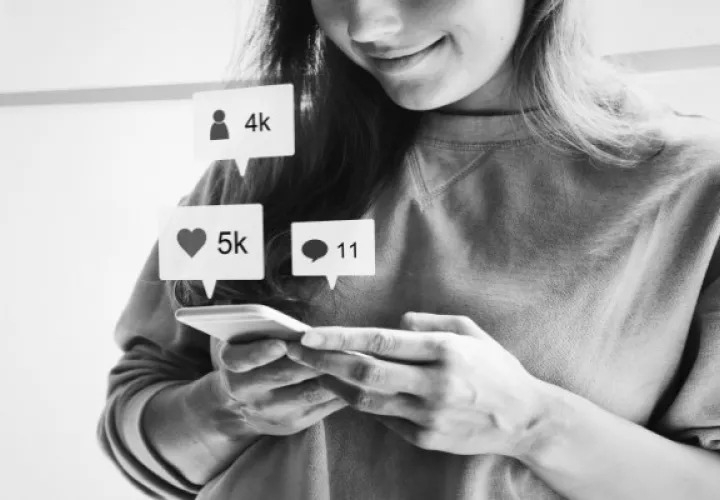 Algunas usan la tecnología para atraer clientes. (Imagen ilustrativa: Freepik)