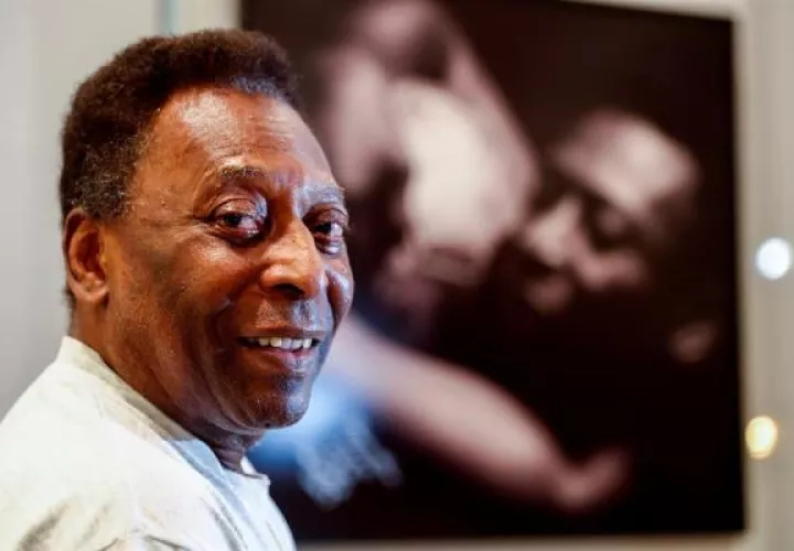 pele-maradona_0.jpg