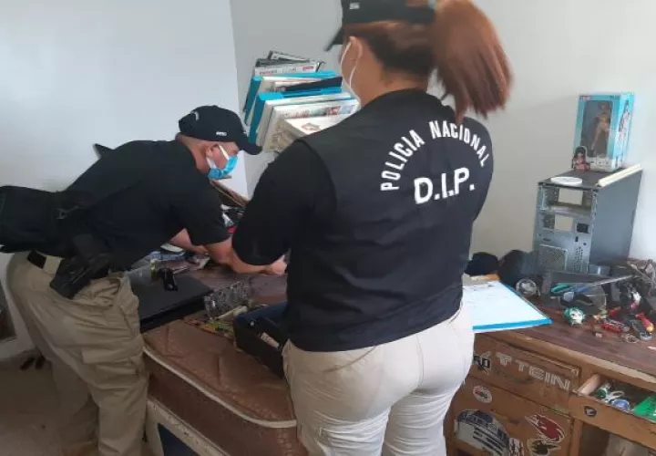 La Policía Nacional actuó junto a personal del Ministerio Público.