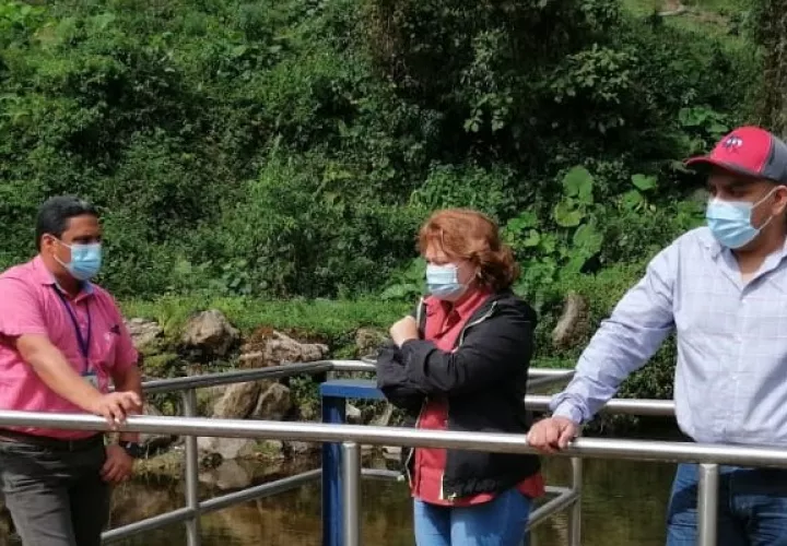 La toma de agua de este proyecto se encuentra ubicada en la comunidad de Las Nubes, en el distrito de Tierras Altas.