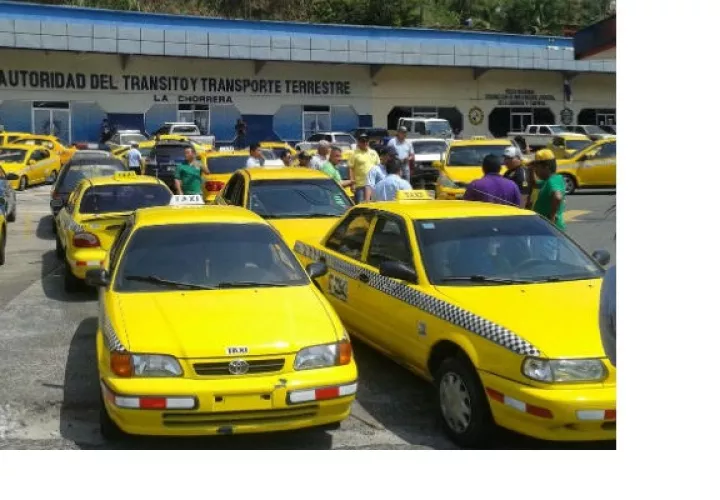 Los conductores del sector selectivo cuyos vehículos terminen en placas par (0, 2,,4,6 y 8) circularán a partir de este jueves 12 de noviembre los lunes y miércoles.