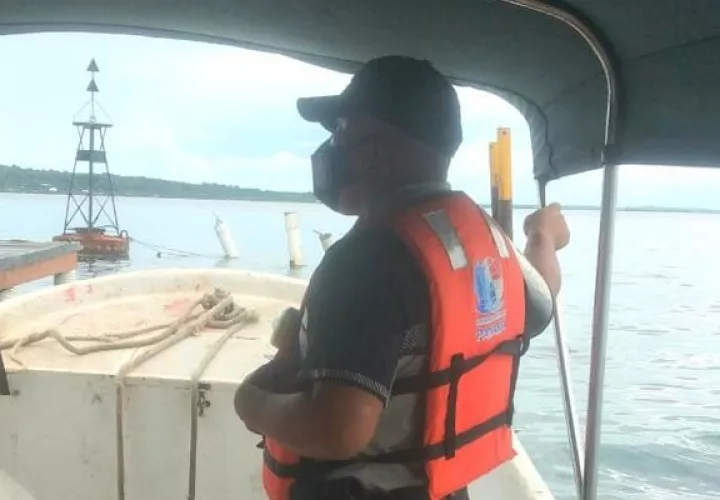 Las embarcaciones semi industriales de pesca y cabotaje de motor central también tienen suspensión de zarpe.