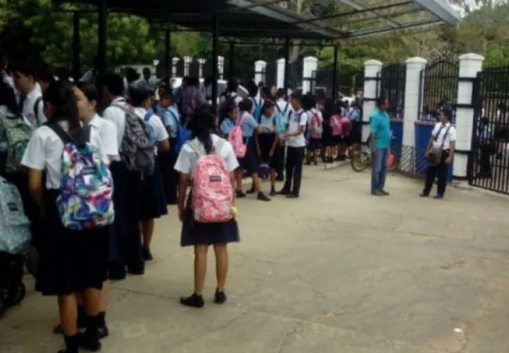El inicio del año escolar genera expectativa entre educadores y padres de familias.