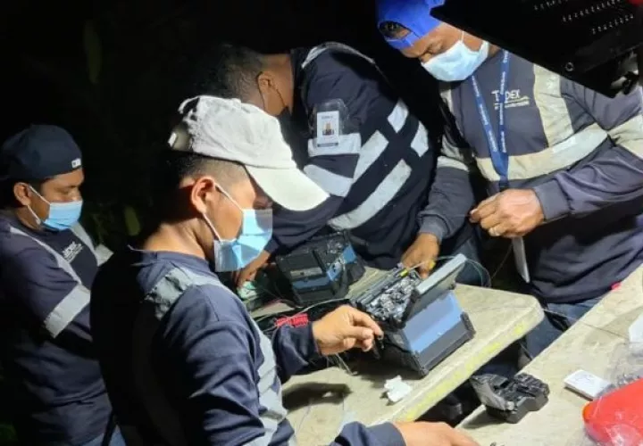 Vandalizan fibra óptica de Cable Onda. Foto:Cortesía