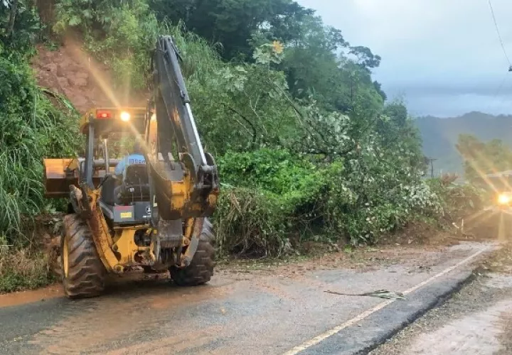 El transporte que sale de los distritos de Portobelo y Santa Isabel ha sido suspendido por razones de seguridad.