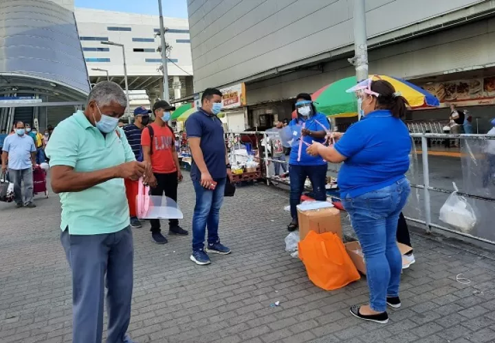 Panamá acumula 231,357 contagios confirmados y 3,840 fallecimientos de coronavirus hasta el domingo 27 de diciembre. 
