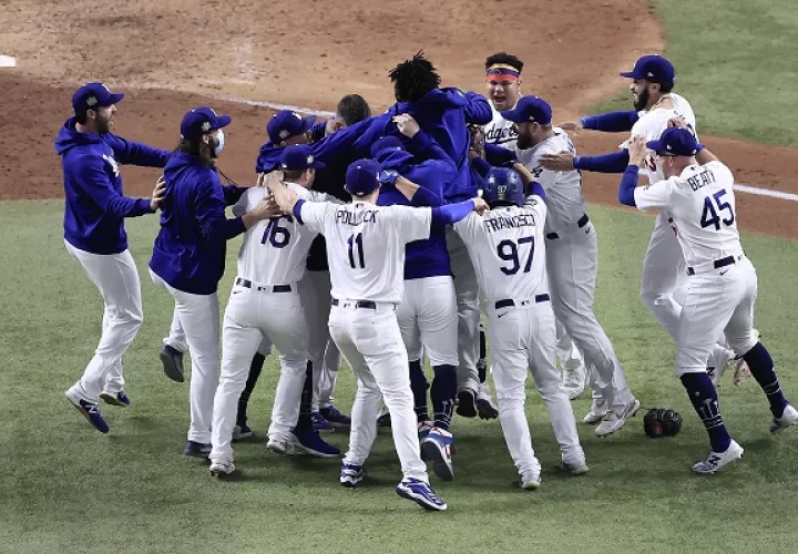 La MLB dice que ha tenido pérdidas significativas.