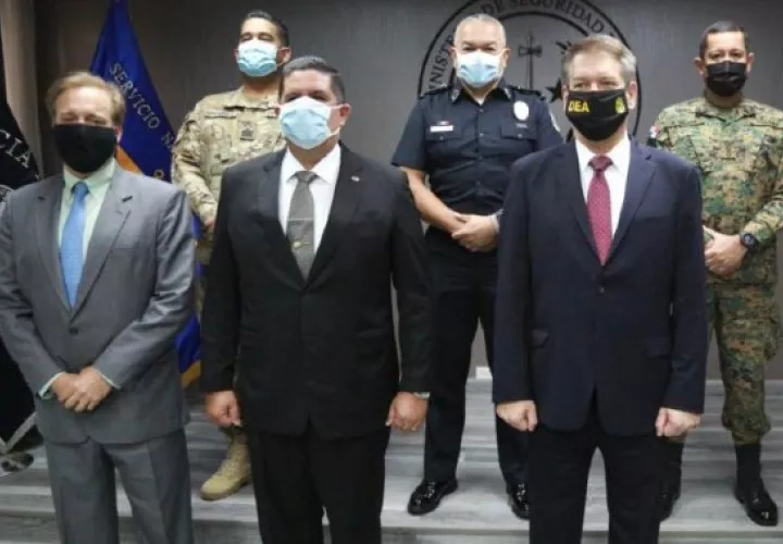 Administrador Interino de la DEA, Timothy Shea., por primera vez realiza un encuentro de alto nivel en la Procuraduría General de la Nación.