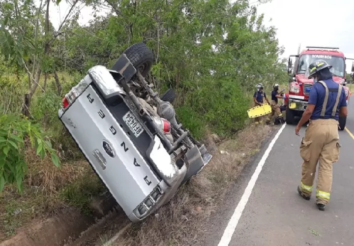 Este fin de semana, se registraron tres accidentes en  diversos puntos de la vía, con el saldo de varias personas heridas. 