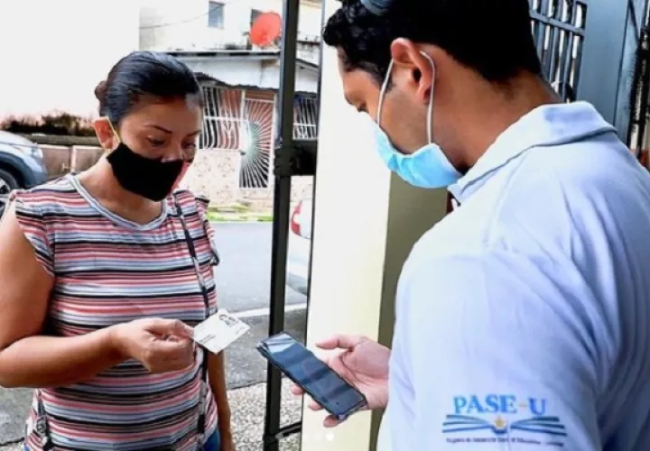 Ifarhu solicita que solo vaya el acudiente a retirar la tarjeta.
