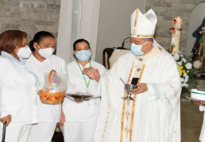 Los días de cuarentena total la Iglesia católica celebrará las misas sin presencia de público.