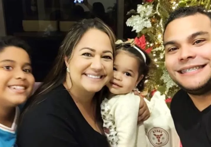 Kathy Phillips junto a su familia. Instagram