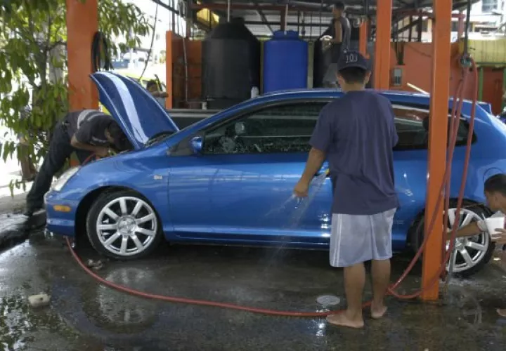 Lava auto tendrán sistema de reciclaje.