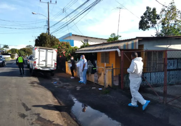 Se investiga si se trata de un hecho de sangre criminal o un suicidio. Foto: Melquiades Vásquez A.