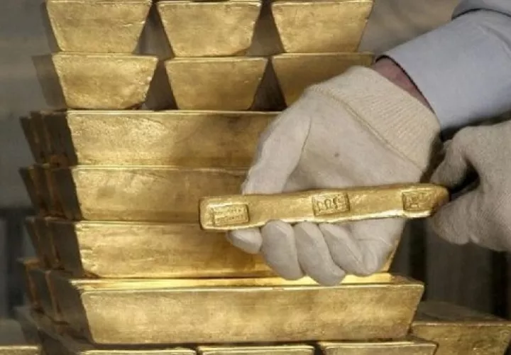 Los precios del oro podrían recuperar niveles de 1.900 y 1.950 dólares, según Diego Morín. EFE