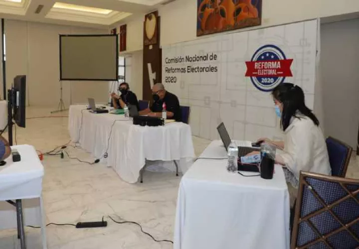 La Comisión de Reformas Electorales se reúne los jueves. Foto de archivo