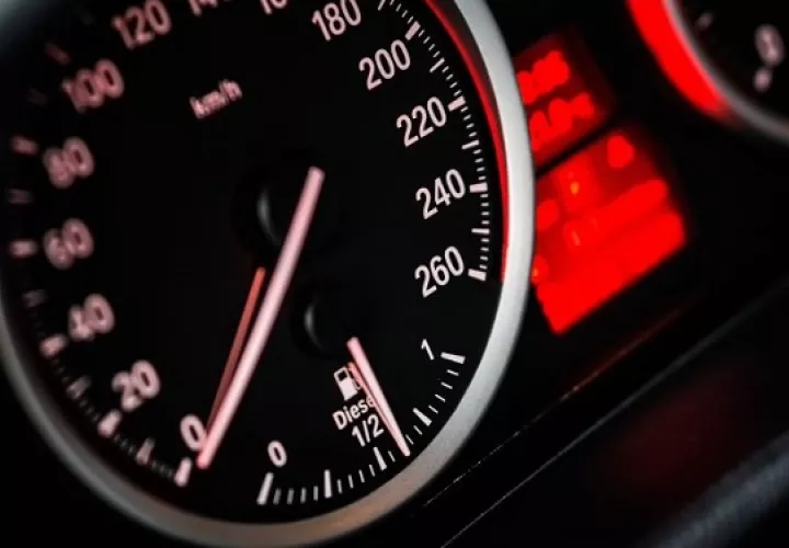 Mantenimiento del automóvil. Foto: Ilustrativa / Pixabay