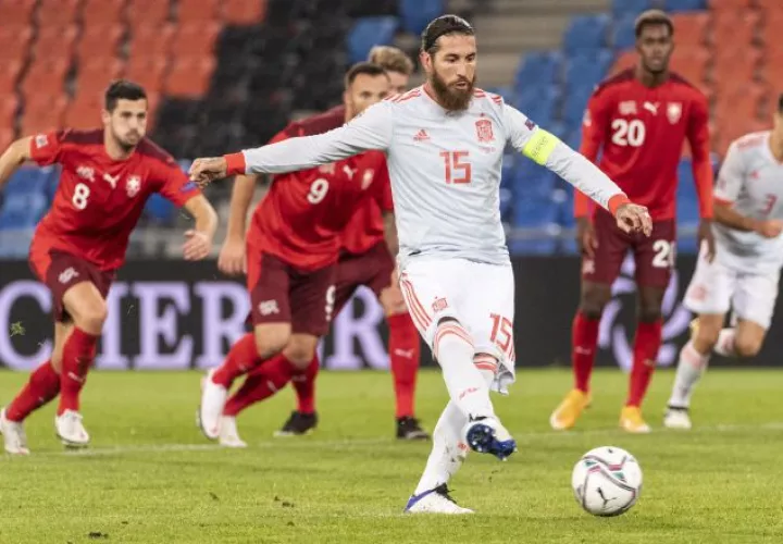Sergio Ramos, capitán de España. Foto:EFE