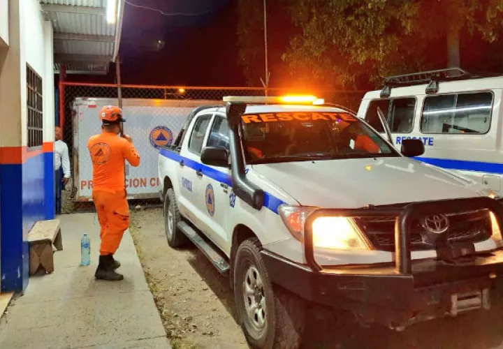 El Sinaproc efectuó monitoreos de estructuras públicas. Foto: José Vásquez.