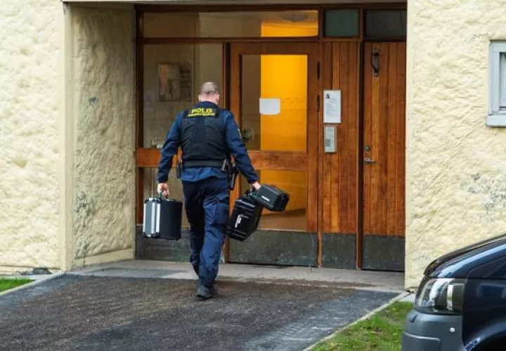 La policía realiza las investigaciones.