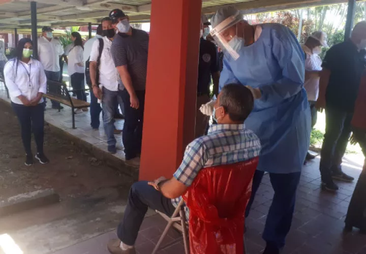 Las cifras de contagios van en aumento en Veraguas. Foto: Melquiades Vásquez A.