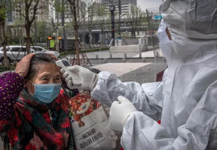 China lleva meses con la epidemia prácticamente bajo control, sin registrar además ningún fallecimiento desde mediados de mayo. Foto: EFE