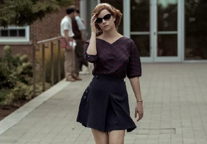 Anya Taylor-Joy en una secuencia de "Gambito de reina" de Netflix. EFE