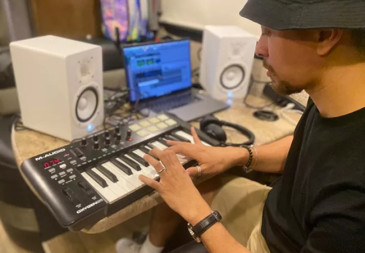 BK es el creador de 'El Beat de la Buena Vibra'. Foto: Cortesía