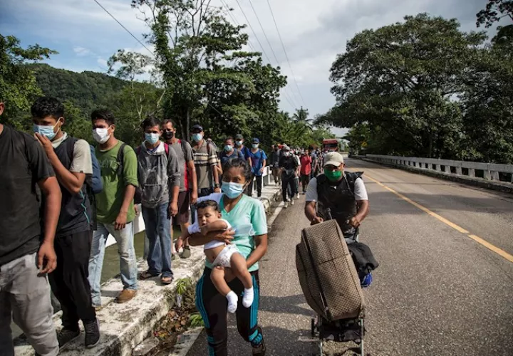 Nuevas caravana de hondureños se convocan por redes sociales. Foto:EFE