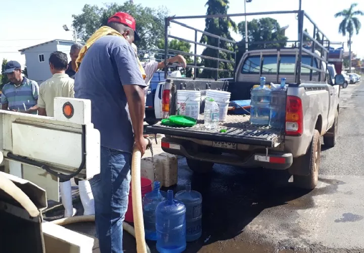 Las autoridades le solicitan a la ciudadanía que hagan un buen uso del agua potable en medio de la pandemia.