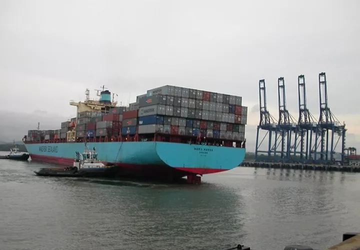 El accidente laboral ocurrió en el área de la bodega del buque Eurogracht, en el muelle 6.