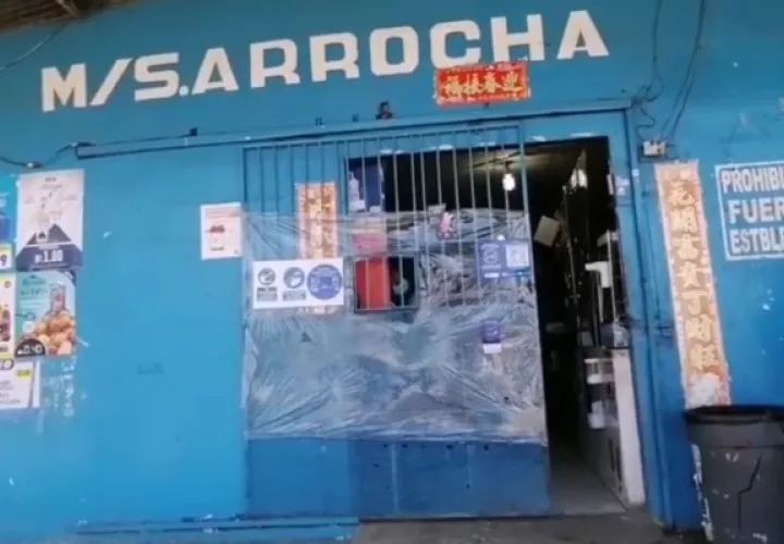 Informes iniciales señalan que los antisociales llegaron al comercio, ubicado cerca a la cancha sintética e ingresaron por entrada que está en la comunidad de Santa Cruz.