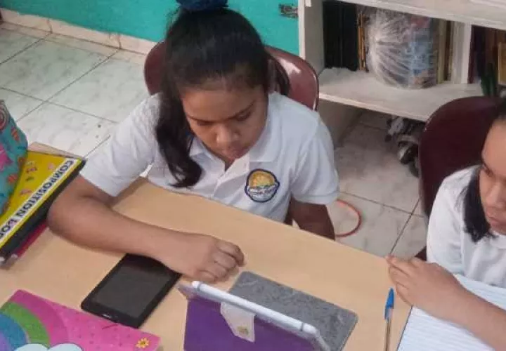 Quintero dijo que que no es lo mismo recibir un servicio de manera virtual a uno presencial.