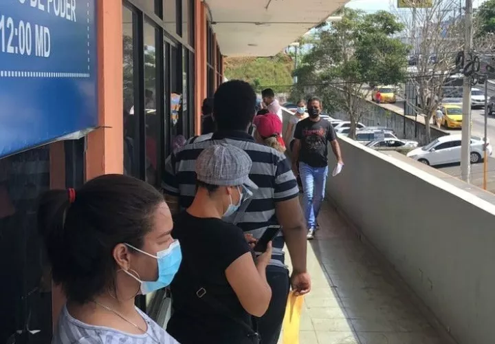 Se restringió el acceso por turno para evitar aglomeramiento dentro de la instalación. 