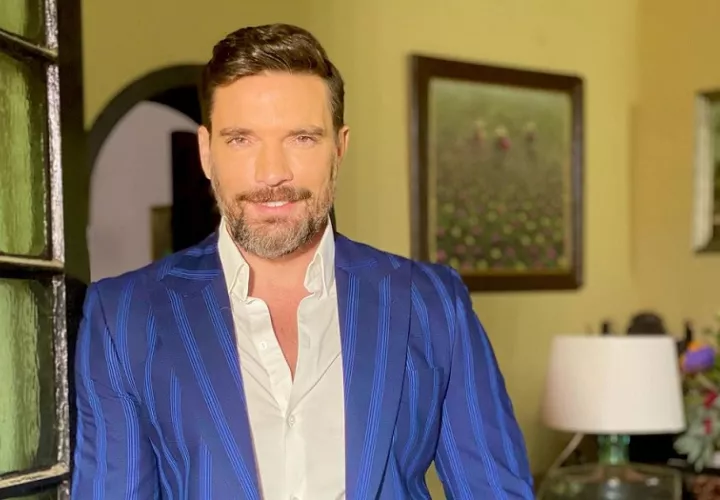 Julian Gil. Instagram
