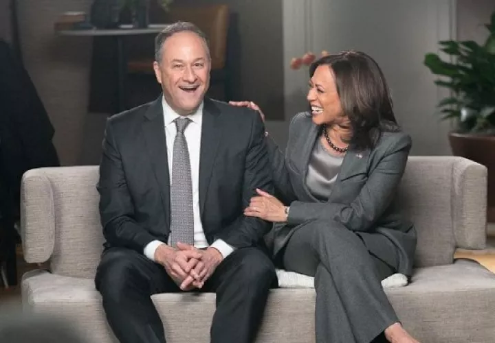 Douglas Emhoff y Kamala Harris, un amor profundo.  Foto: Instagram