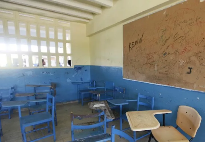 De acuerdo con López, durante la pandemia no se realizó tampoco el debido mantenimiento en la mayoría de los colegios a nivel nacional.