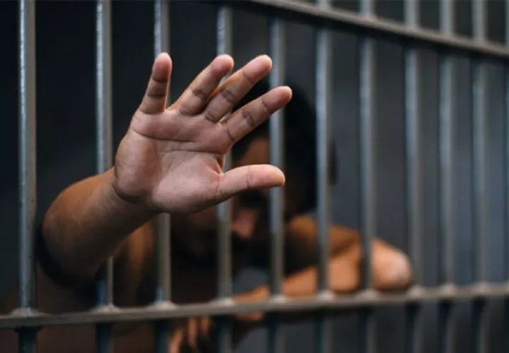 La funcionaria indicó que muchos de los detenidos son por delitos relacionados con drogas. Archivo