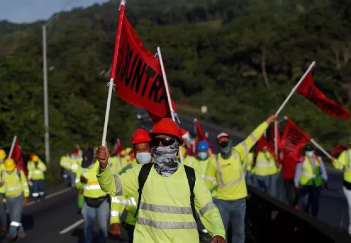 El Suntracs ha realizado varios cierres de calles pidiendo derogación del decreto.