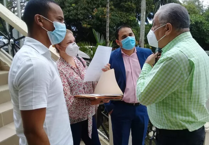 Directivos de Realizando Metas se presentaron a la Corte Suprema de Justicia. 