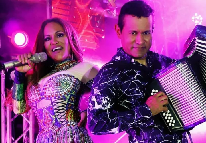 Sandra Sandoval y Samy Sandoval. Instagram