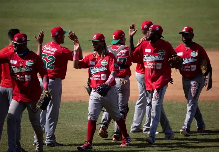 Jugadores de Panamá festejan el triunfo. Foto:EFE