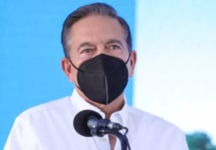 El presidente Cortizo dijo que el Gobierno no es el que contagia a la gente, si no que somos nosotros los que nos descuidamos.  Foto de Víctor Arosemena
