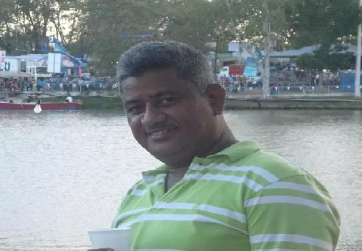 El cuerpo del docente Juan Castillo fue enviado a la morgue judicial para realizarle la autopsia de rigor. 