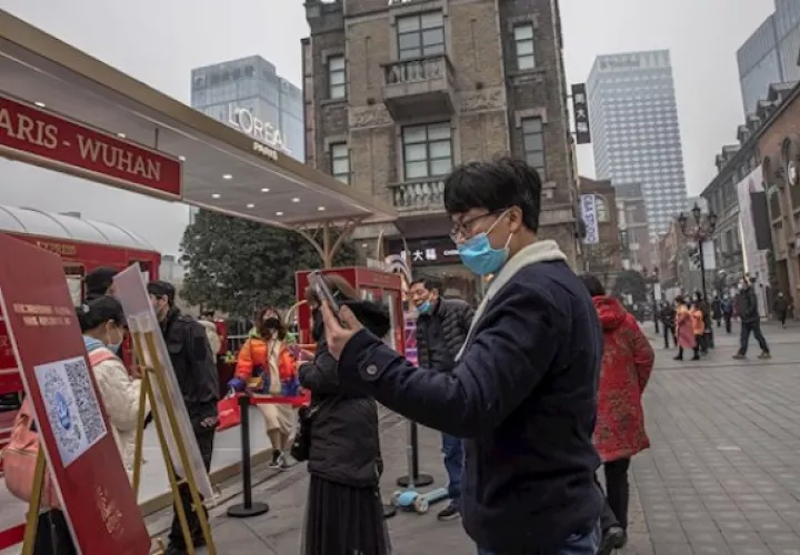 Wuhan supera el horror y el pánico a los desconocido causado por la pandemia. Foto:EFE