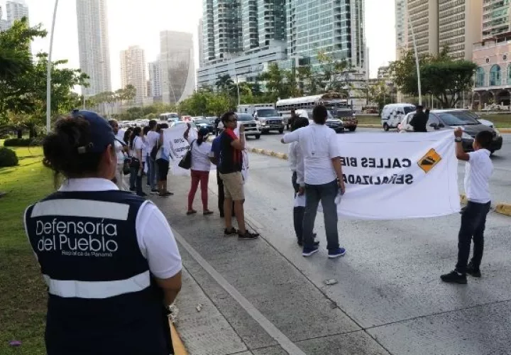 El PAC busca servir de canal de comunicación entre los manifestantes y las autoridades.