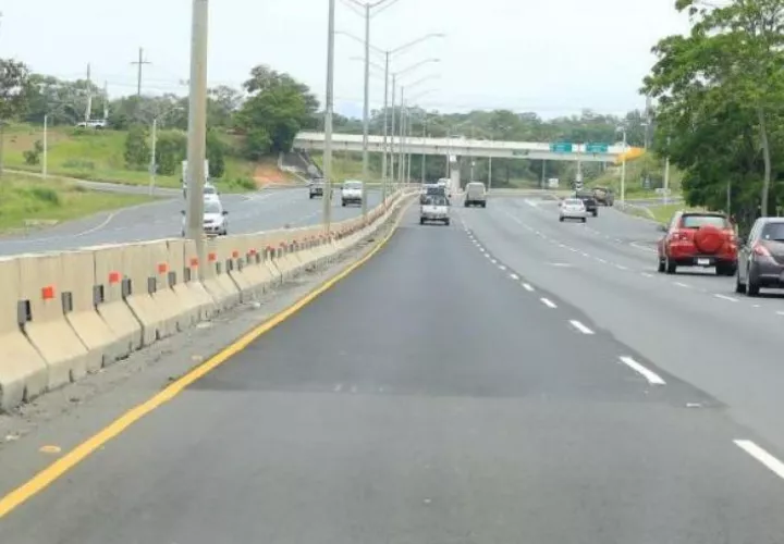 Autopista Arraiján-La Chorrera.