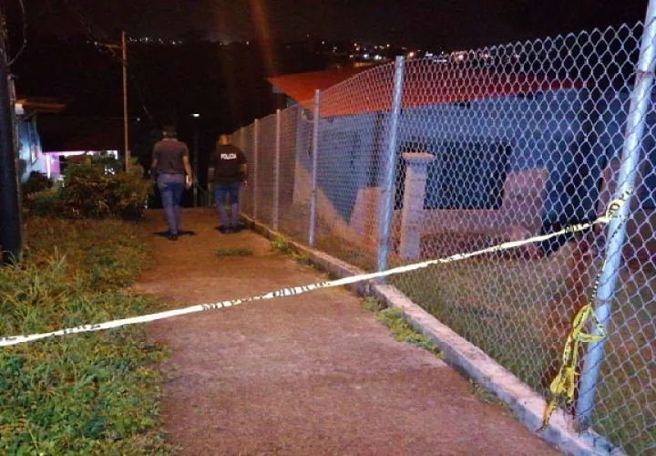 Los peritos del Ministerio Público llegaron al lugar  para iniciar con las investigaciones correspondientes.