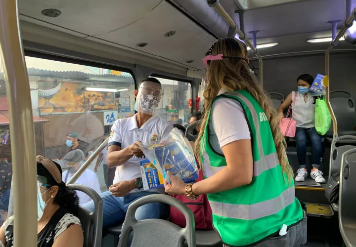 En Panamá se han registrado 5,642 personas fallecidas por covid-19.